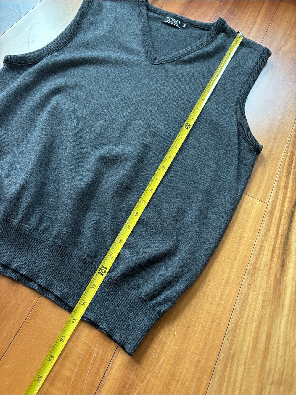 Merino wool sweater vest - Picture 5 of 6